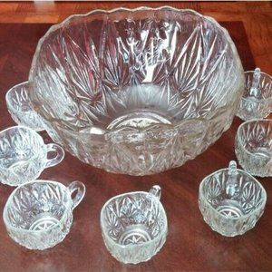 26 Piece Williamsport Pedestal Punch Bowl Set
